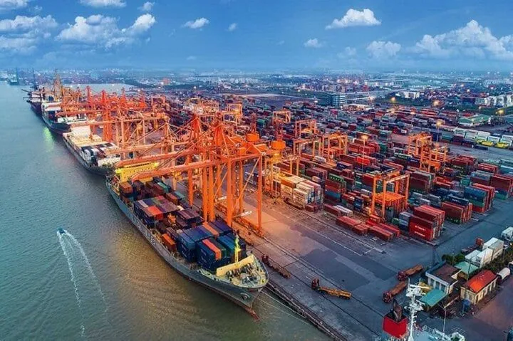 Expectations for Vietnam's Economic Ship 2024_11zon